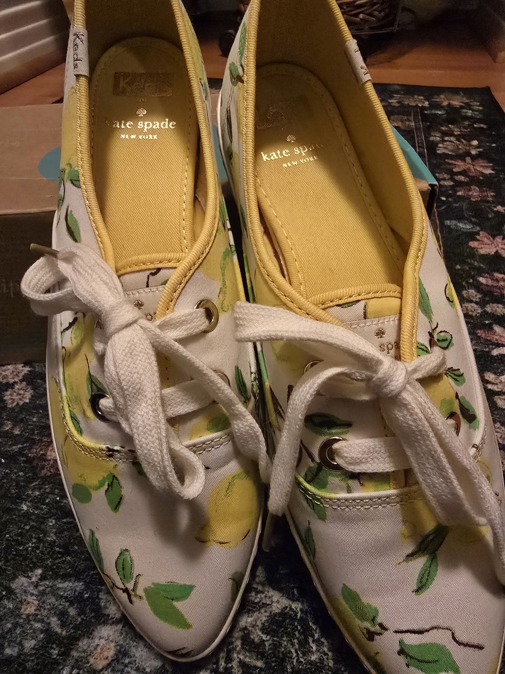 kate spade X Keds Lemon Print Women's Canvas Sneakers Size 9